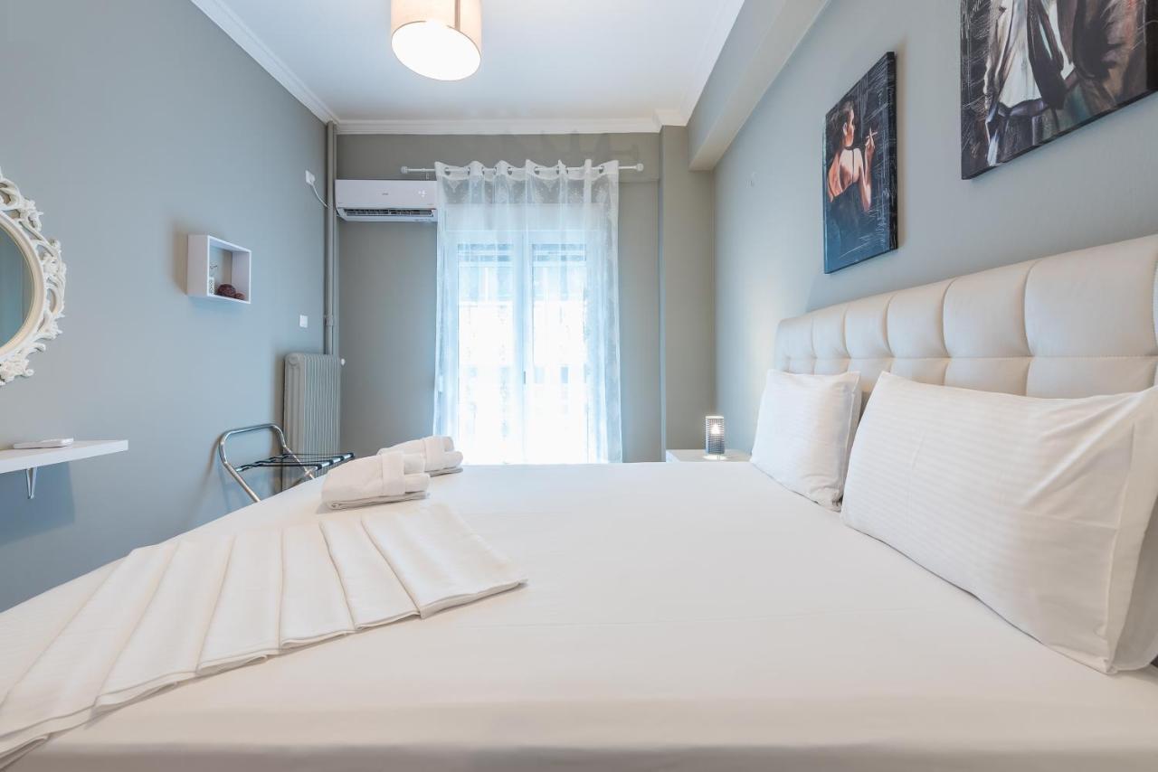 Modern City Apartment By Cloudkeys เอเธนส์ ภายนอก รูปภาพ